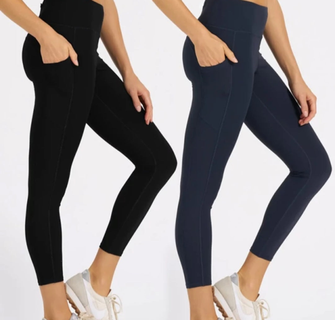 JD JEN-DAY Workout Leggings for Women Plus Sizes high Waist Gym Pants  Non-See-Through with 2 Pockets to Place Your Phone Black at  Women's  Clothing store